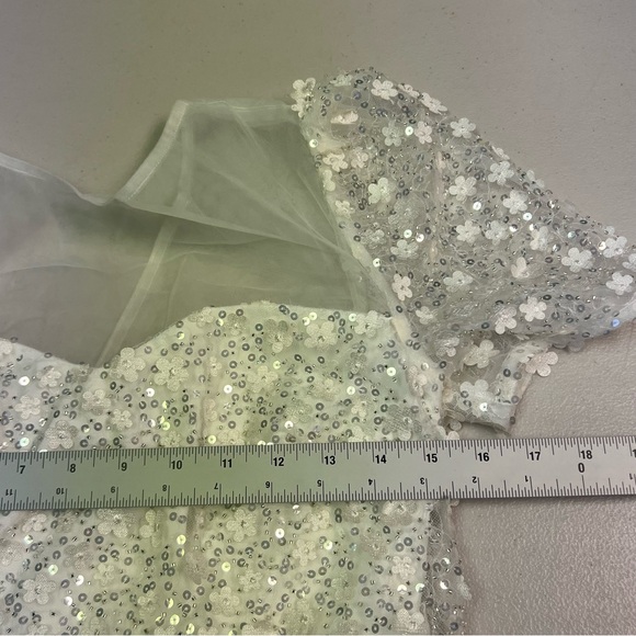 Dress The Population Elegant White Women’s Embellished Gown Dress Size S - Picture 11 of 11